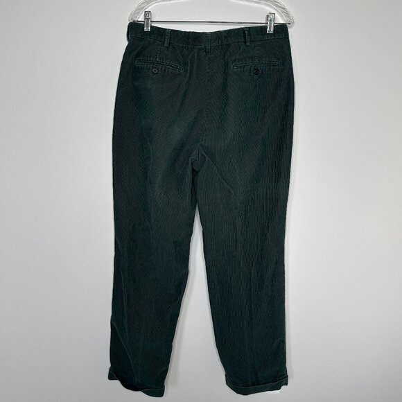 Lands' End Men's Hunter Green Corduroy Pants Pleated and Cuffed Size 34 Regular - Picture 2 of 8